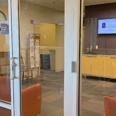 Academic Advising - Entrance to Academic Advising reception area